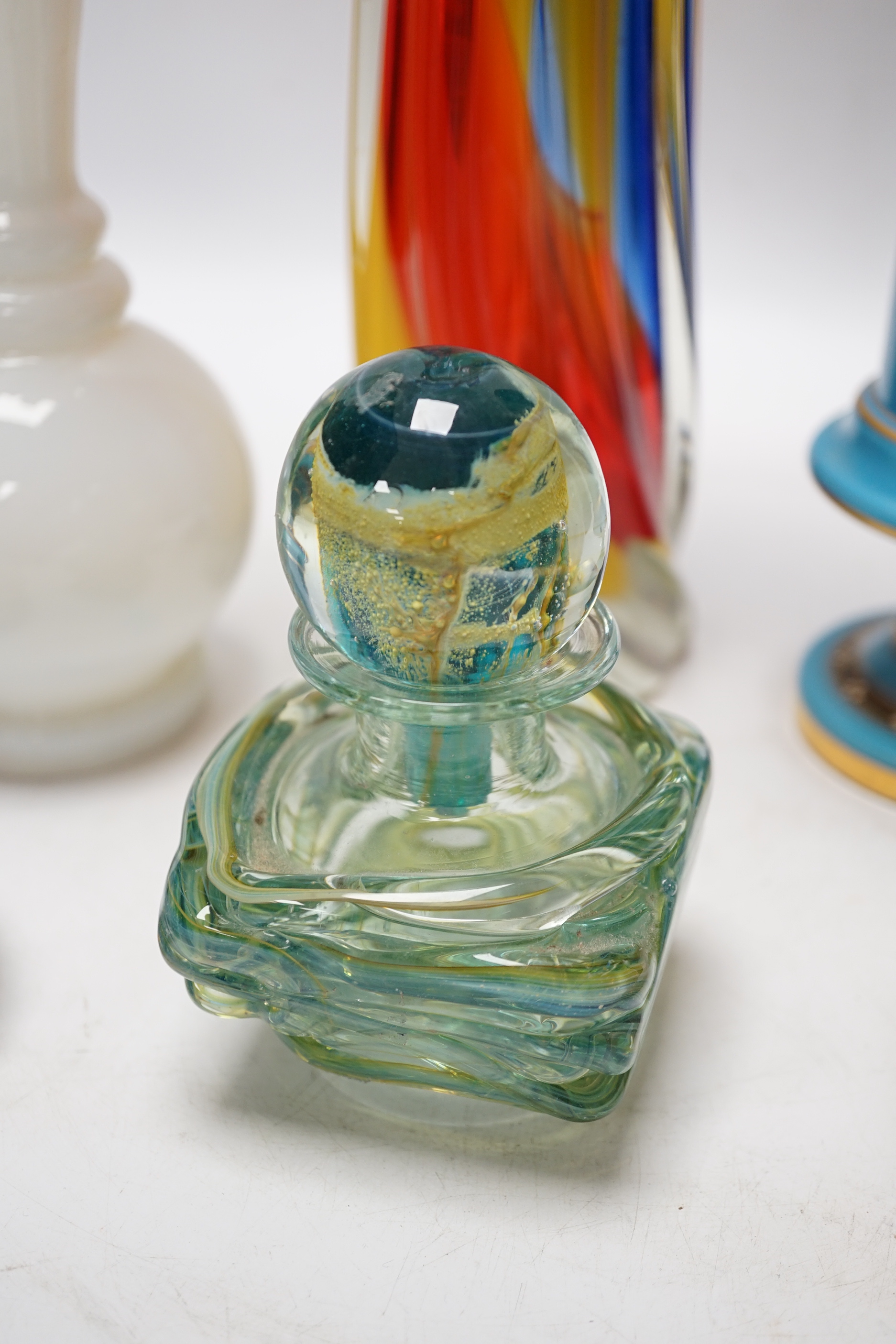 A quantity of various glass items including Mdina, tallest 31cm